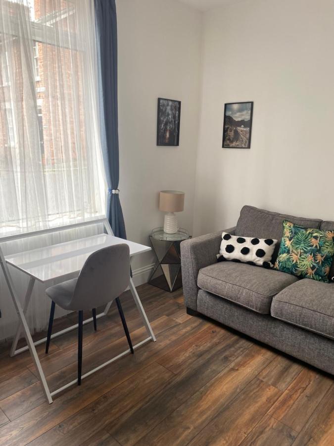 Luxury Spacious Renovated Townhouse Grantham Ngoại thất bức ảnh
